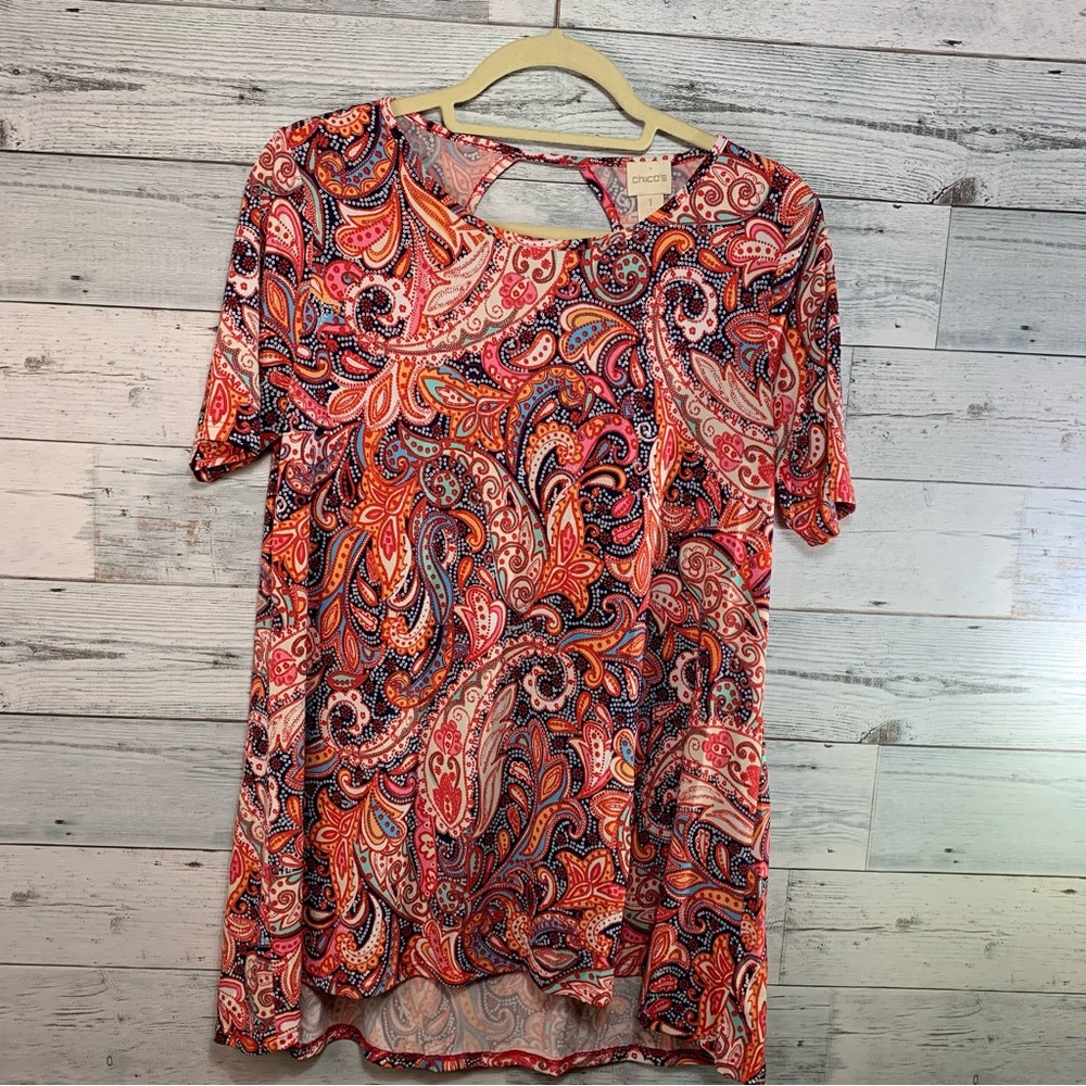 CHICOS Short sleeve tunic Size 1 Bright Colorful Stretch Paisleys Design